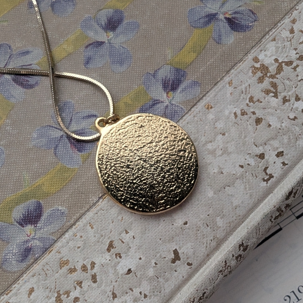 Gold Bird Relief Pendant Necklace - Women Jewelry - Picture 4 of 13